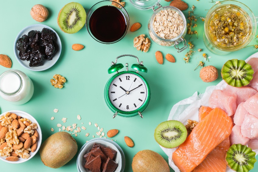 Quels aliments éviter le soir pour mieux dormir ?